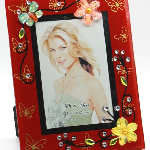 Two sets of Beautiful Red Glass 4" x 6" Photo Picture Frame with Flowers and But - Picture 3 of 11